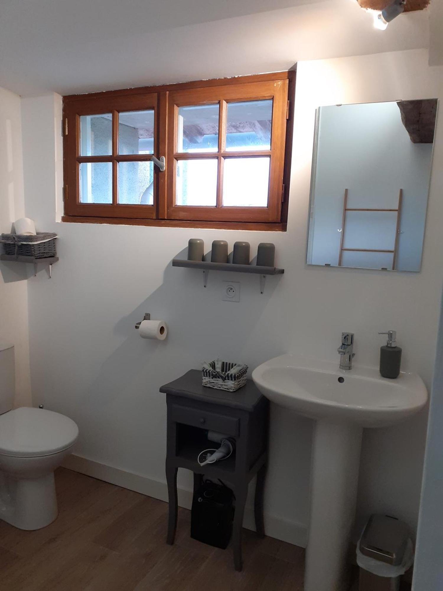 Domaine De La Sauzaie Bed & Breakfast La Pommeraie-sur-Sevre Ngoại thất bức ảnh